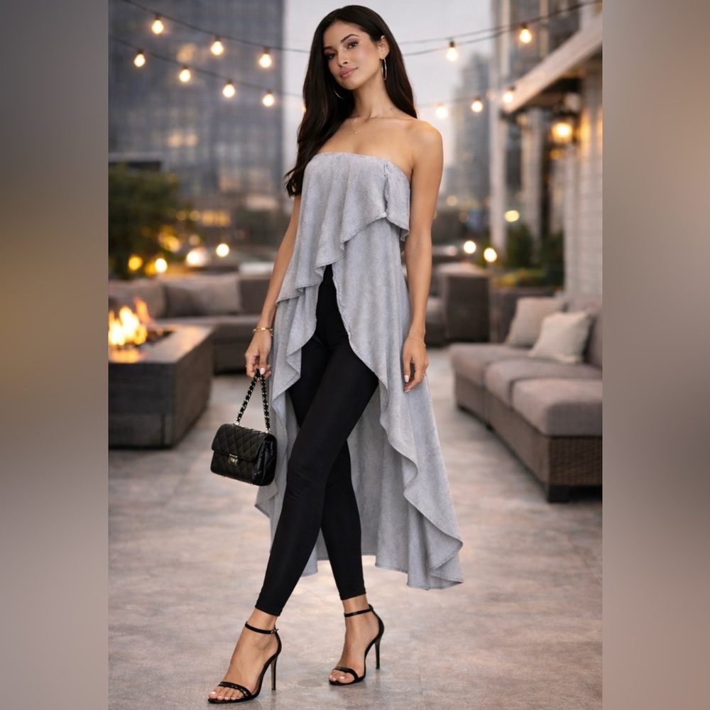 Free People Gray Strapless Asymmetrical
Layered Tunic / Dress - NWOT - Size XS